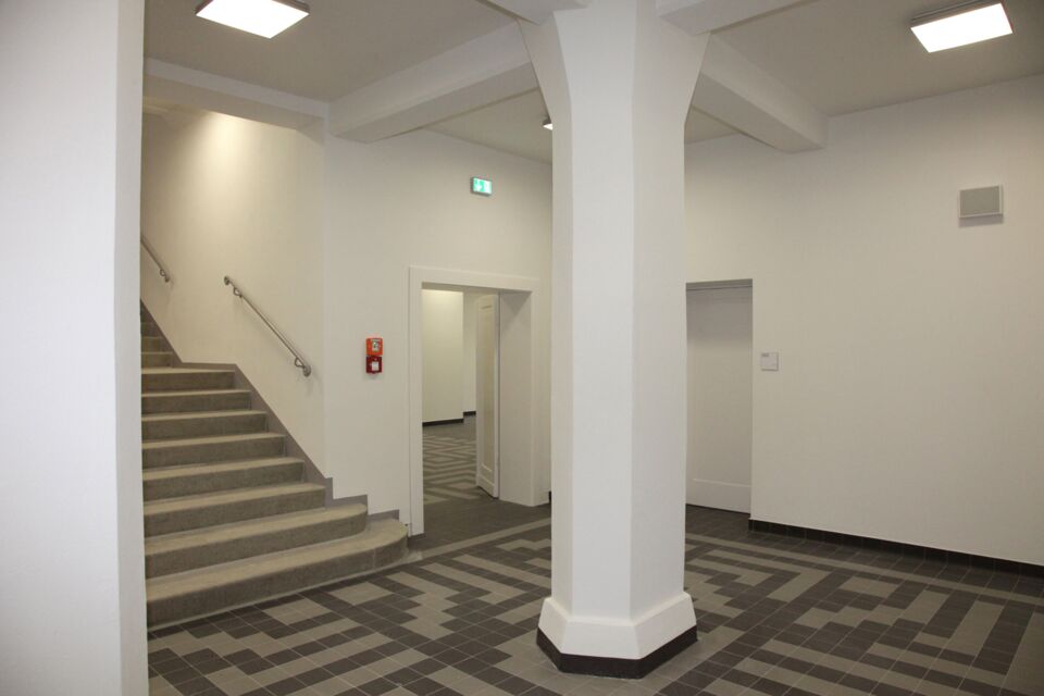 Medizinische Berufsfachschule - Foyer - Dresden - RiegerArchitektur