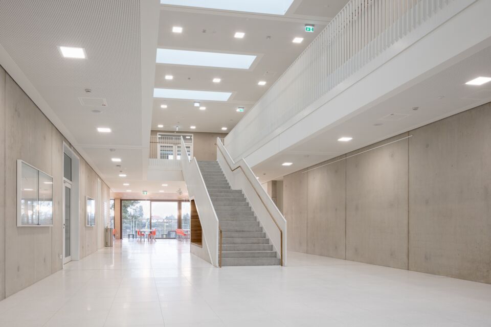 Questenberg Grundschule - Foyer - Meißen - RiegerArchitektur
